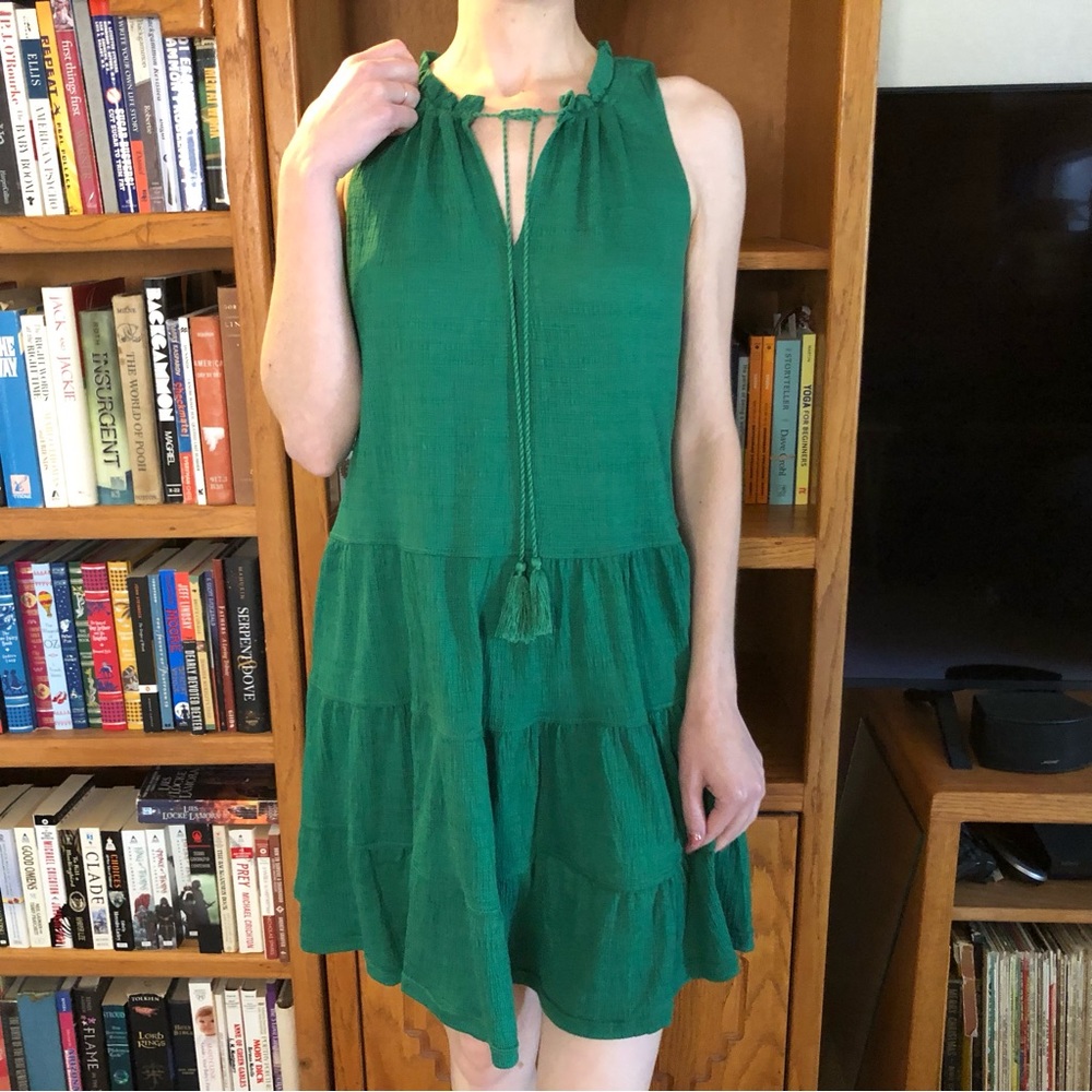 👗EUC Max Studio sleeveless dress